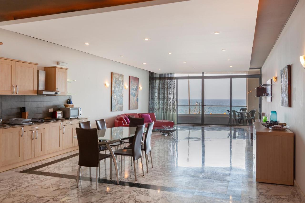 Spacious Seafront Apt With Living, Sofa, Wifi & Ac By 360 Estates Sliema Exterior foto